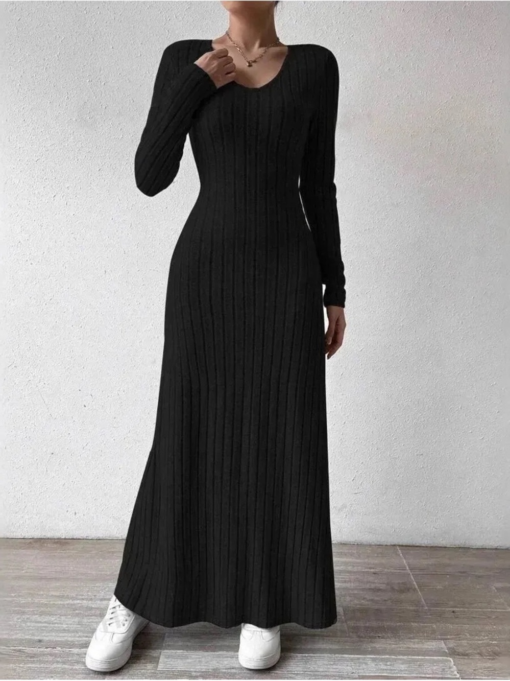 Women's Black Ribbed Long-Sleeve Maxi Dress new with tags size S